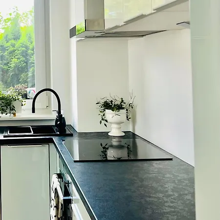 My Happy - Rodzinny Przy Parku Апартаменты *